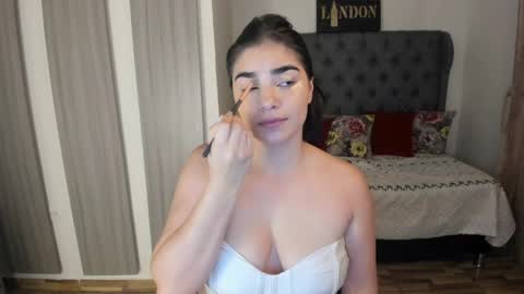 Snapshot of caitlingomez0 chatting on March 31, 2026, 10:26 am caitlingomez0 online show from March 31, 2026, 10:26 am
