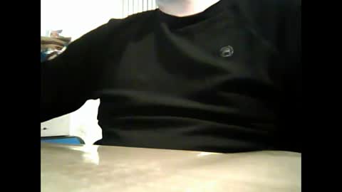 caldoski online show from November 14, 2025, 7:34 pm