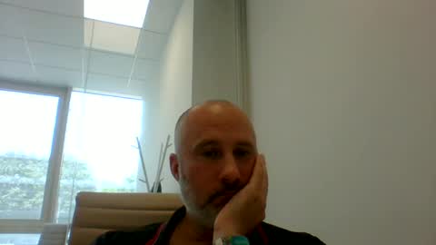 Snapshot of caldoski chatting on June 17, 2026, 11:12 am caldoski online show from June 17, 2026, 11:12 am