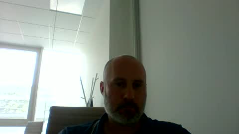 Snapshot of caldoski chatting on June 19, 2026, 12:31 pm caldoski online show from June 19, 2026, 12:31 pm