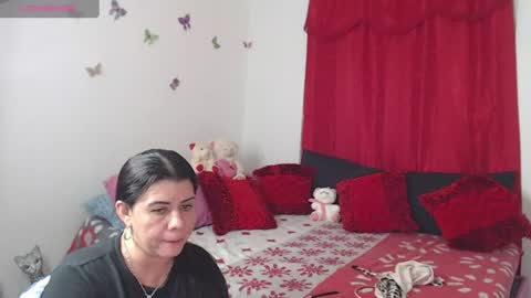 Snapshot of caliente_in_passion chatting on June 12, 2026, 4:55 am caliente_in_passion online show from June 12, 2026, 4:55 am