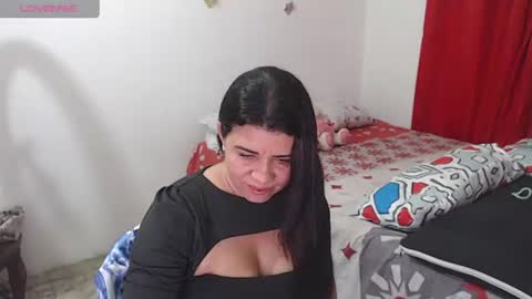 Snapshot of caliente_in_passion chatting on July 6, 2026, 12:51 am caliente_in_passion online show from July 6, 2026, 12:51 am