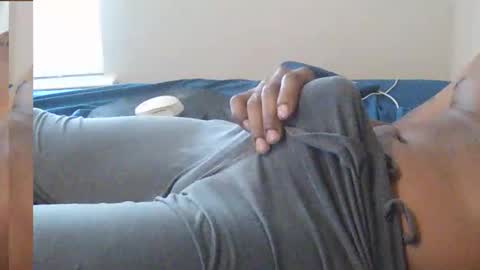 Snapshot of califreak619 chatting on December 1, 2025, 9:09 pm DaddyD1ck online show from December 1, 2025, 9:09 pm