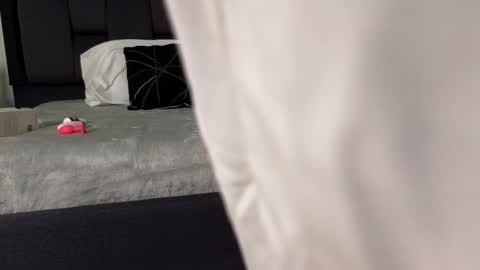 Calipso Parisi online show from November 13, 2025, 12:48 pm