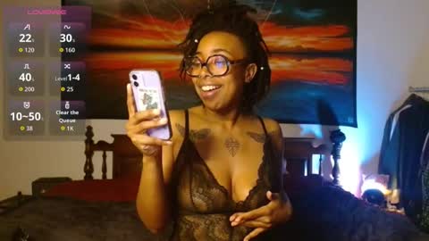 Snapshot of call_me_hedone chatting on January 15, 2026, 9:40 pm Hedone online show from January 15, 2026, 9:40 pm