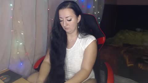 Shaya online show from November 28, 2025, 5:04 pm