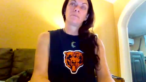 Calli online show from March 2, 2026, 5:41 am