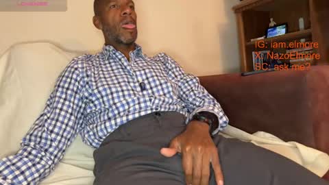 Snapshot of callmeelmore chatting on June 3, 2026, 3:53 am My name is Robert Dont be shysay hi I love to chat. For requests or dirty talk please use tips online show from June 3, 2026, 3:53 am