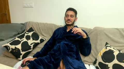 CallmeGus online show from June 28, 2026, 2:06 am