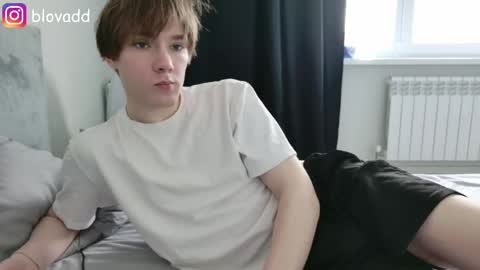 Snapshot of callmenineoneseven chatting on May 3, 2026, 8:31 am Nick online show from May 3, 2026, 8:31 am