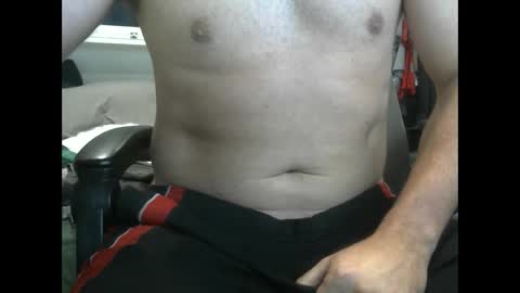 Snapshot of callmeroger33 chatting on September 17, 2025, 3:35 pm callmeroger33 online show from September 17, 2025, 3:35 pm