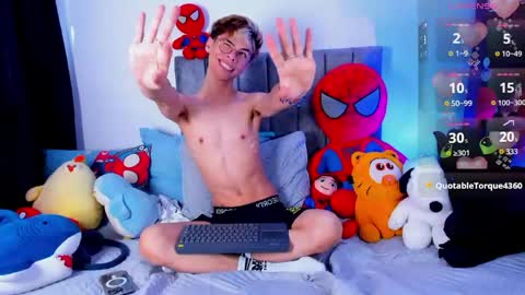 Snapshot of callum__777 chatting on April 22, 2026, 6:31 pm callum online show from April 22, 2026, 6:31 pm