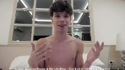 Hey I am Calvin  online show from September 26, 2025, 2:32 pm