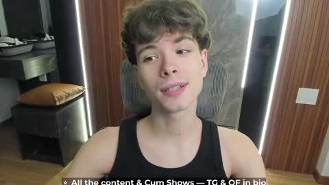 Hey I am Calvin  online show from May 19, 2026, 3:18 pm