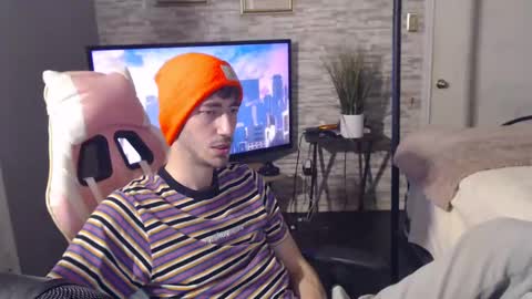 calvin_tanner online show from December 27, 2024, 4:04 am