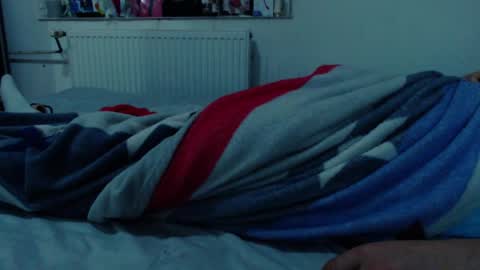 Snapshot of calvinjohnlad chatting on February 16, 2025, 11:26 pm Calvinjohnlad online show from February 16, 2025, 11:26 pm