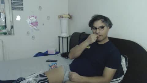 Calvinjohnlad online show from December 5, 2025, 6:04 pm