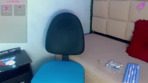 cam_sexyboy online show from October 8, 2025, 2:20 am