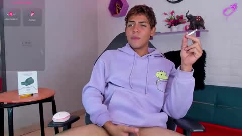 cam_sexyboy online show from October 20, 2025, 2:45 am