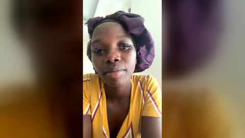 Snapshot of camclit chatting on January 5, 2026, 5:27 pm Princess online show from January 5, 2026, 5:27 pm