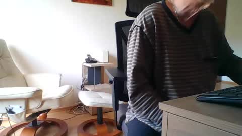 Snapshot of camcologne chatting on October 10, 2025, 9:30 am camcologne online show from October 10, 2025, 9:30 am