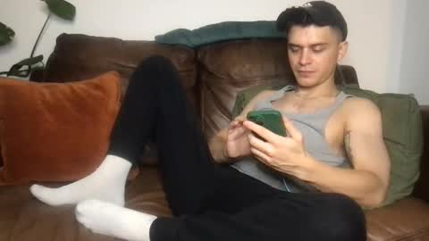 Snapshot of camdoattitude chatting on December 17, 2025, 10:16 pm CamDoAttitude online show from December 17, 2025, 10:16 pm