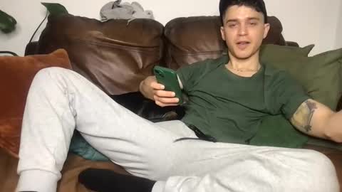 Snapshot of camdoattitude chatting on January 16, 2026, 10:03 pm CamDoAttitude online show from January 16, 2026, 10:03 pm