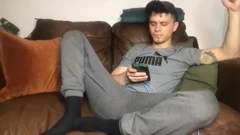 Snapshot of camdoattitude chatting on January 31, 2026, 10:19 pm CamDoAttitude online show from January 31, 2026, 10:19 pm