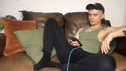 Snapshot of camdoattitude chatting on March 5, 2026, 10:39 pm CamDoAttitude online show from March 5, 2026, 10:39 pm