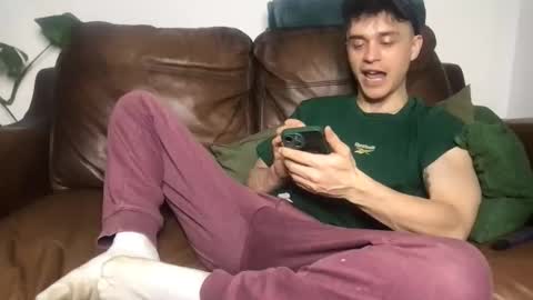 Snapshot of camdoattitude chatting on April 1, 2026, 9:45 pm CamDoAttitude online show from April 1, 2026, 9:45 pm