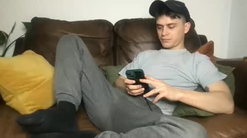 Snapshot of camdoattitude chatting on April 11, 2026, 9:30 pm CamDoAttitude online show from April 11, 2026, 9:30 pm