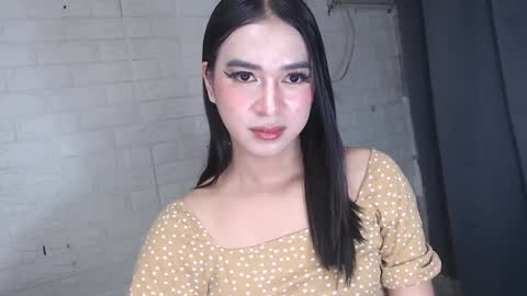 camela_star online show from December 31, 2024, 1:04 am