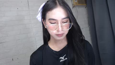 camela_star online show from January 16, 2025, 7:38 am