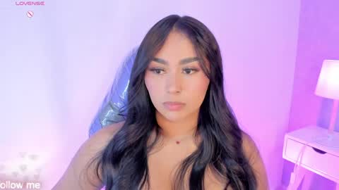 Camelia Smith online show from April 18, 2026, 5:33 am