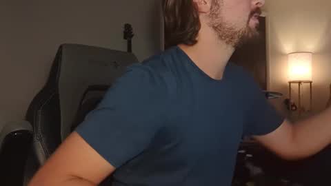 Snapshot of cameron_camming chatting on September 28, 2025, 1:00 am Cameron online show from September 28, 2025, 1:00 am