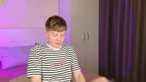 Cameron online show from November 20, 2025, 8:36 am