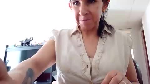 Mara Catalina Romero Ordez online show from October 21, 2025, 5:13 pm
