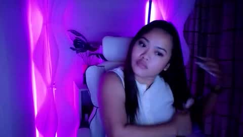 Snapshot of camgirl_jade chatting on May 3, 2026, 10:27 pm Jade online show from May 3, 2026, 10:27 pm