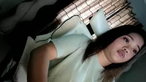 Snapshot of camgirl_jade chatting on May 30, 2026, 5:59 am Jade online show from May 30, 2026, 5:59 am