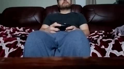 Snapshot of camguy2425 chatting on January 19, 2026, 4:38 am CamGuy online show from January 19, 2026, 4:38 am