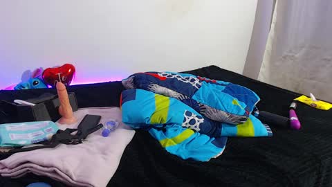 Cami crystal 99 online show from April 1, 2026, 2:03 pm