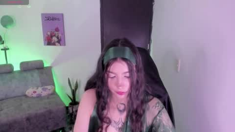 Snapshot of cami_mila99 chatting on November 29, 2025, 10:46 pm CAMI online show from November 29, 2025, 10:46 pm