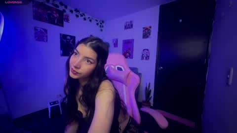 Snapshot of cami_mila99 chatting on April 19, 2026, 6:02 am CAMI online show from April 19, 2026, 6:02 am