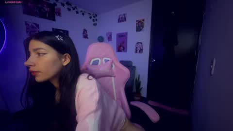 Snapshot of cami_mila99 chatting on April 28, 2026, 5:23 am CAMI online show from April 28, 2026, 5:23 am