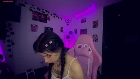 Snapshot of cami_mila99 chatting on June 19, 2026, 9:24 am CAMI online show from June 19, 2026, 9:24 am