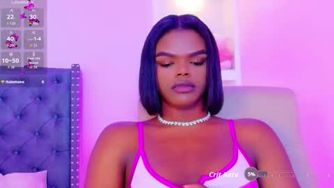 camiestrada online show from November 10, 2025, 5:12 pm