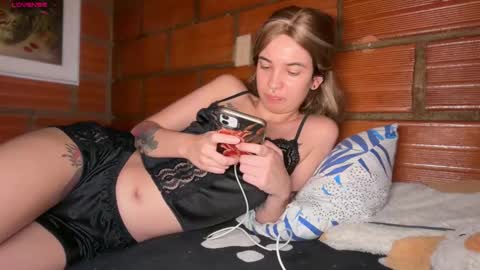 camii19y online show from February 10, 2026, 2:48 am