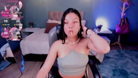 Cami online show from May 19, 2026, 4:08 am