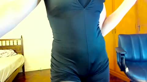 Cami online show from February 23, 2025, 9:33 am