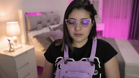 Camila buitrago online show from January 19, 2025, 12:06 am